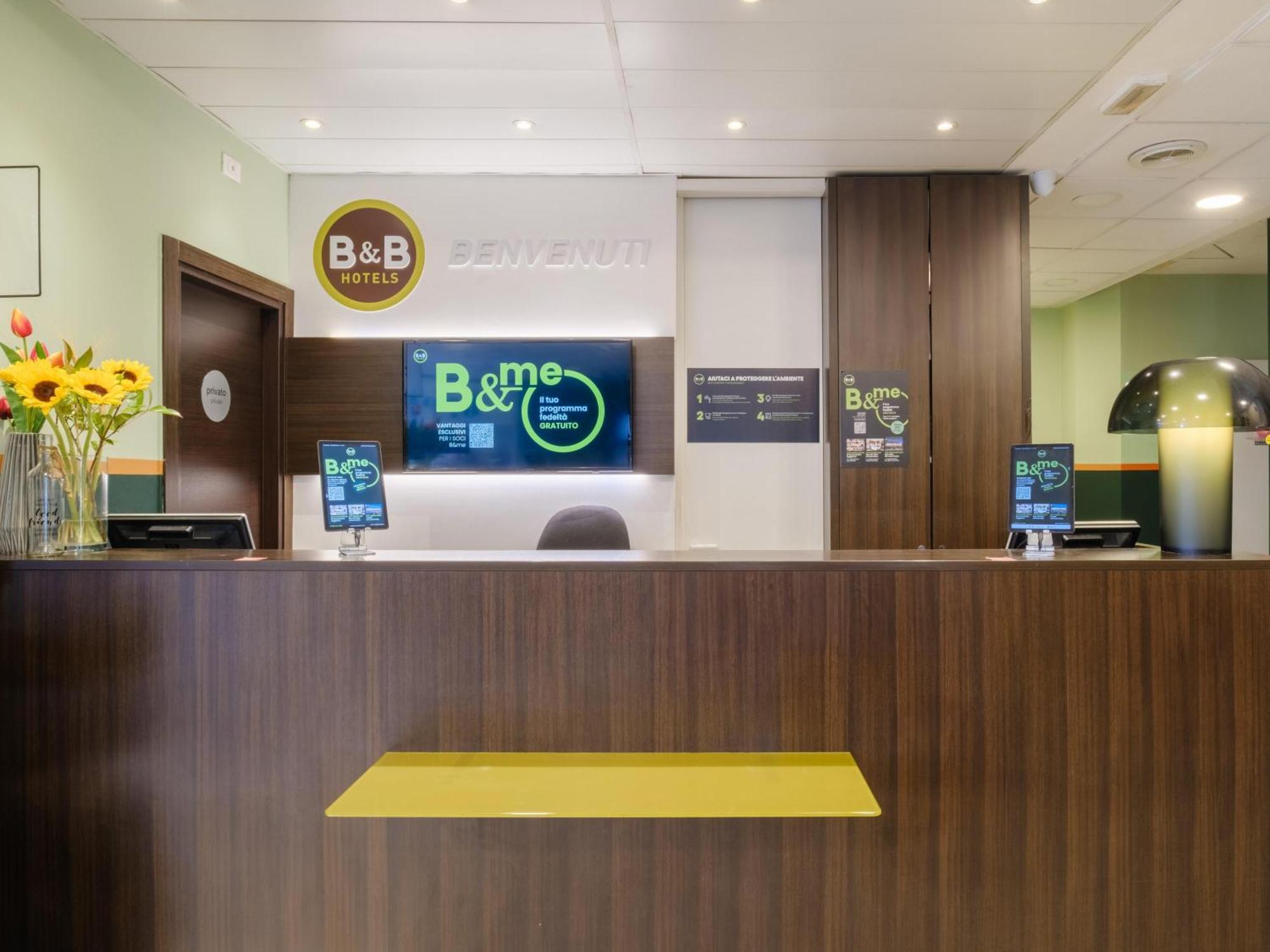 B&B Hotel Ferrara Exterior foto